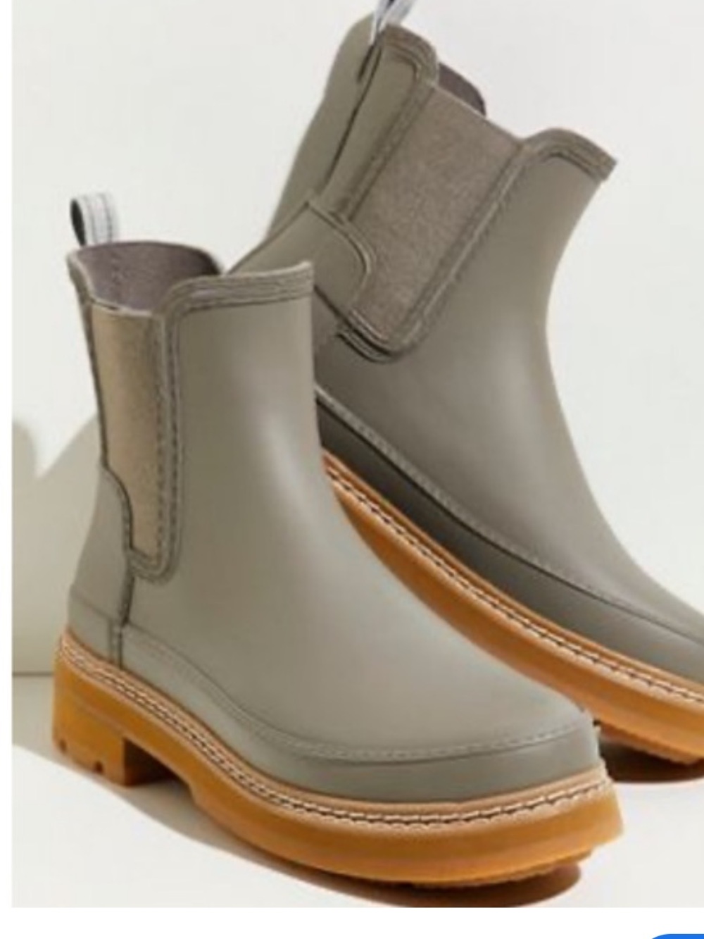 Women's Green Chelsea Rain Boots with Gum Sole